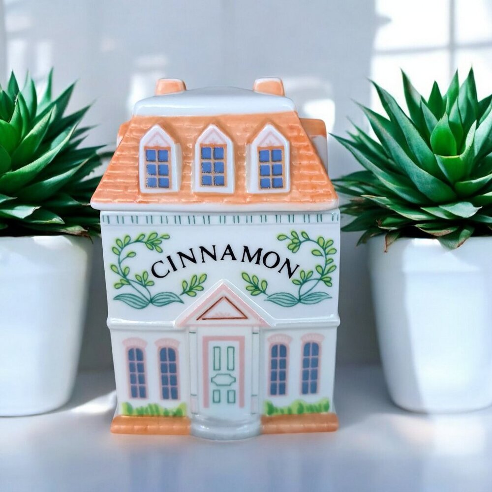 Vintage Cinnamon Lenox Spice Village Jar House W/Lid Fine Porcelain 1989